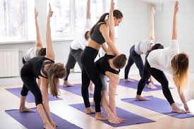 Cá nhân mở phòng tập dạy yoga có phải đăng ký kinh doanh không?